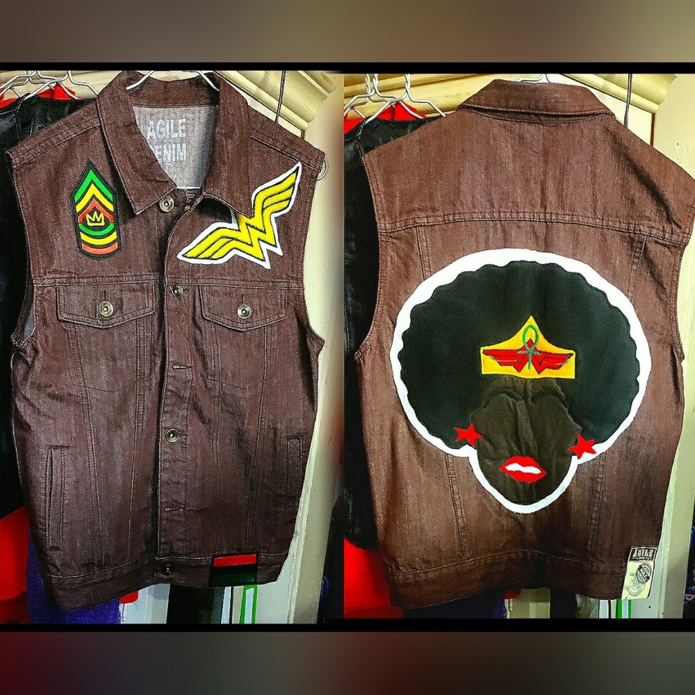 NEW! DC Wonder-Woman "NUBIA" Tribute Denim Vest! Embroidery & Wool Logos Adult L